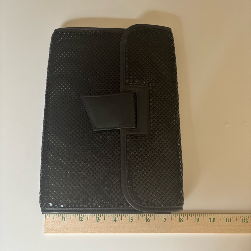 Whiting & Davis black mesh purse / clutch with removable strap - Picture 10 of 10